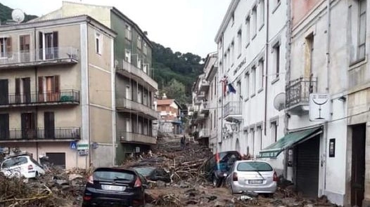 Le impressionanti immagini del maltempo a Bitti (Pagina Facebook Rete Meteo Amatori)