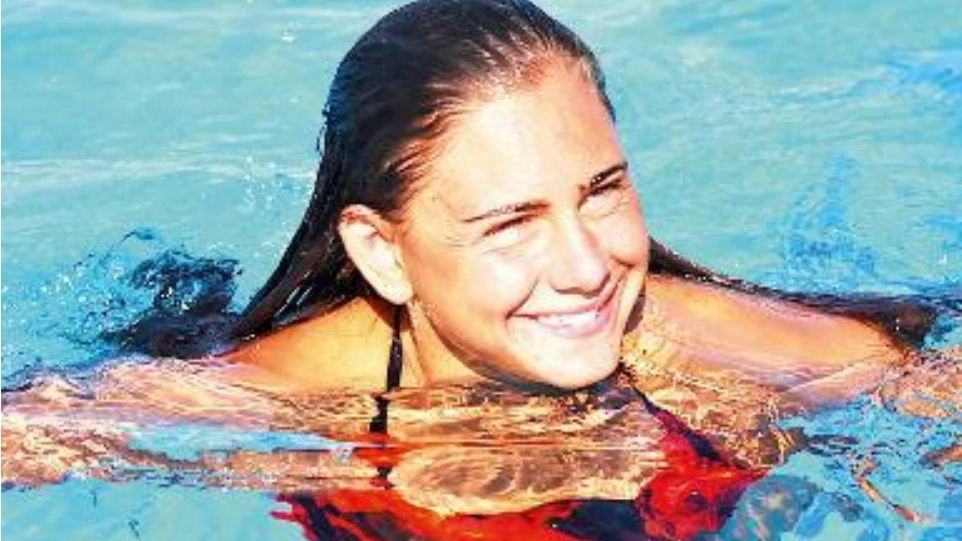 Giulia Ghiretti, 25 anni, campionessa paralimpica di nuoto