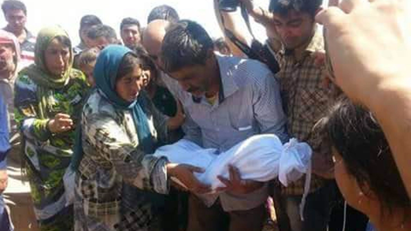 Kobane, i funerali del piccolo Aylan (Afp)