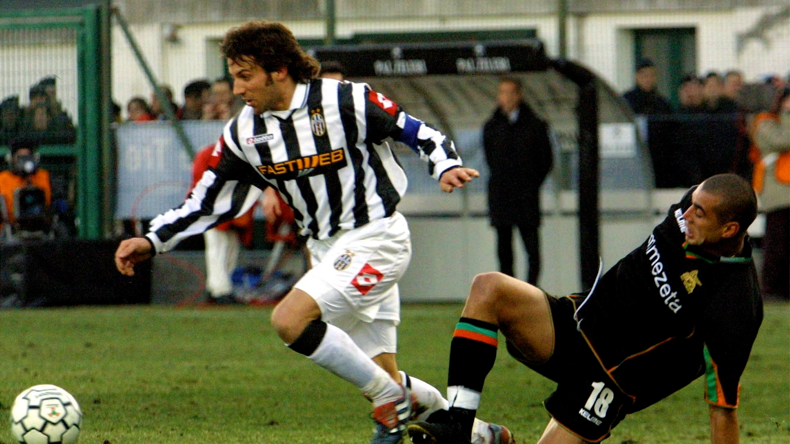 Del Piero in azione contro il Venezia