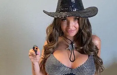 Un pistolero per Elettra