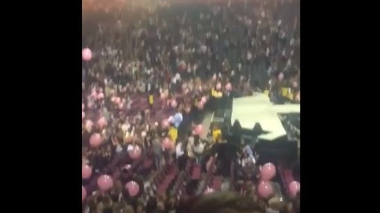 Manchester, panico durante il concerto di Ariana Grande
