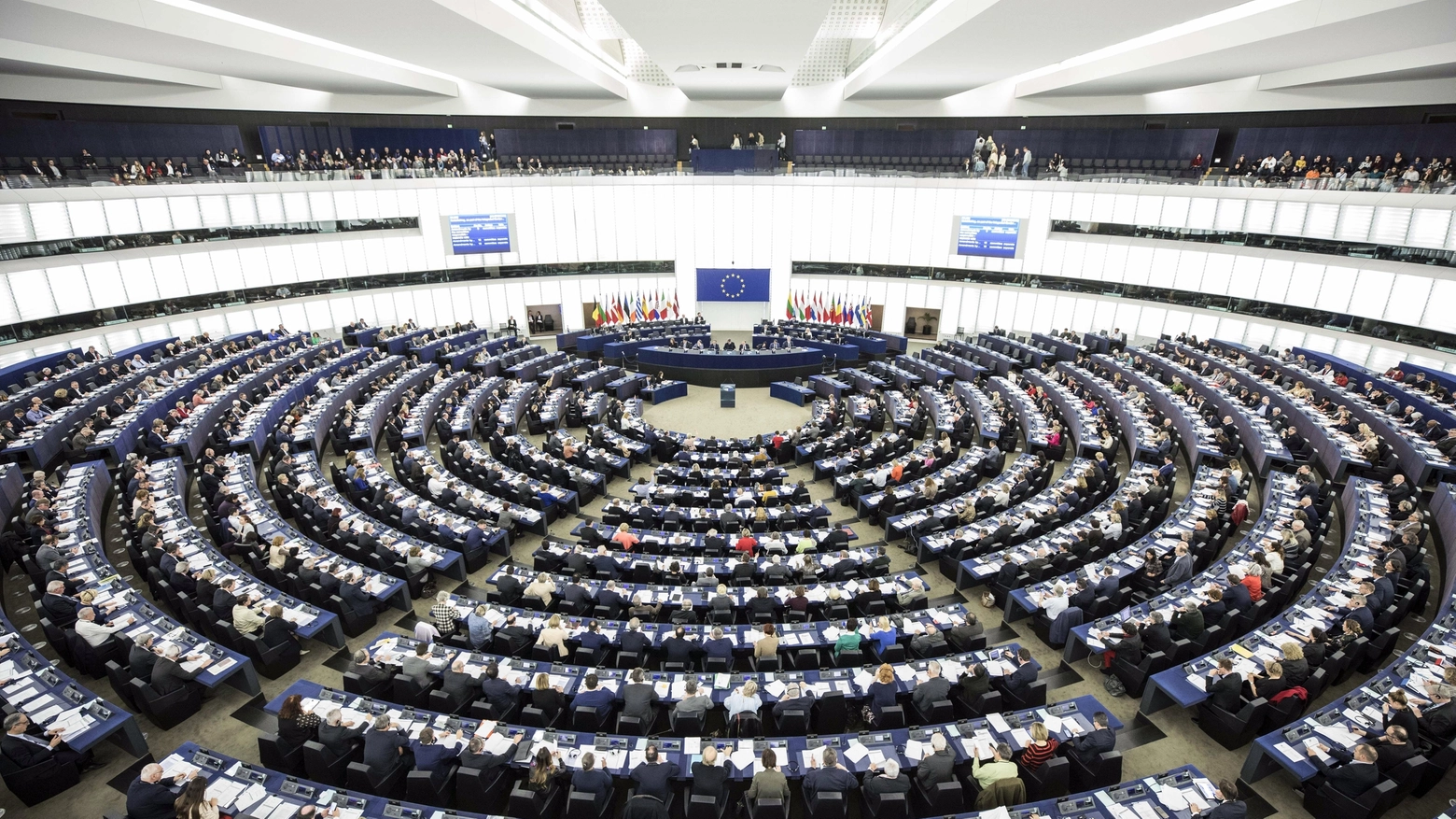 Il parlamento europeo a Strasburgo (Ansa)