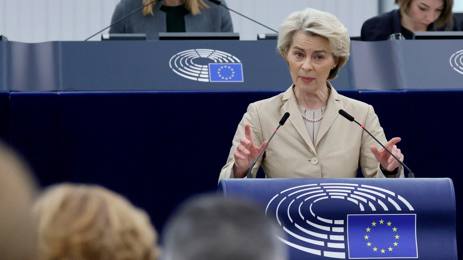 Ursula Von der Leyen al Parlamento europeo (Ansa)