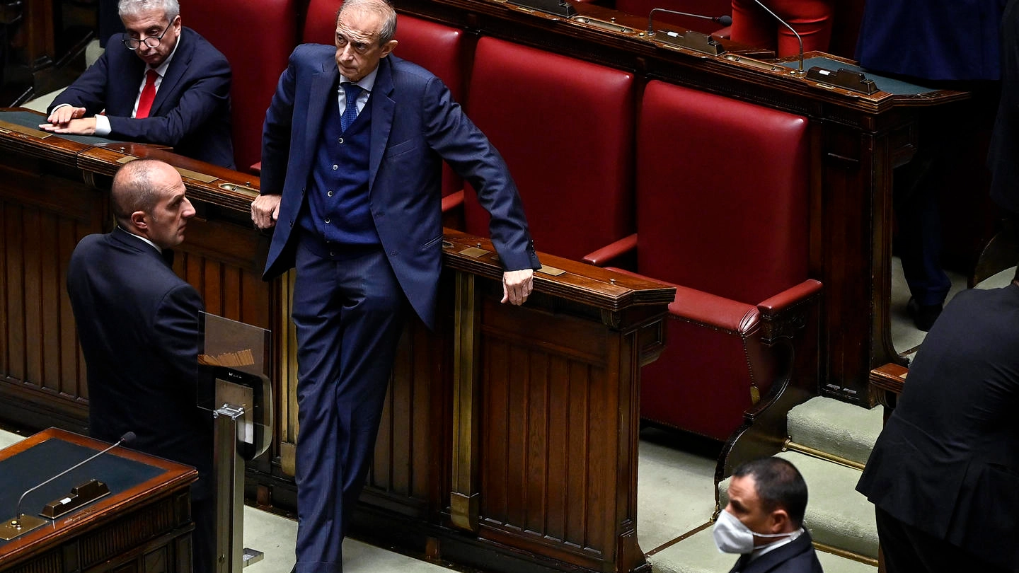 Il deputato Pd: Berlusconi e Fontana dicono cose che anche altri pensano
