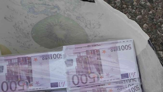 Banconote false in Ue, arresti in corso