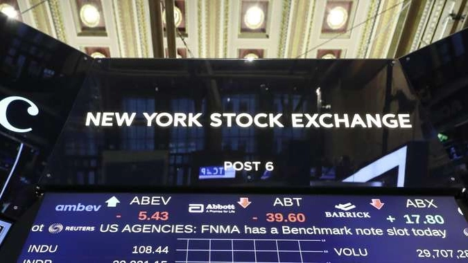 Wall Street corre, Dj sopra 21.000 punti
