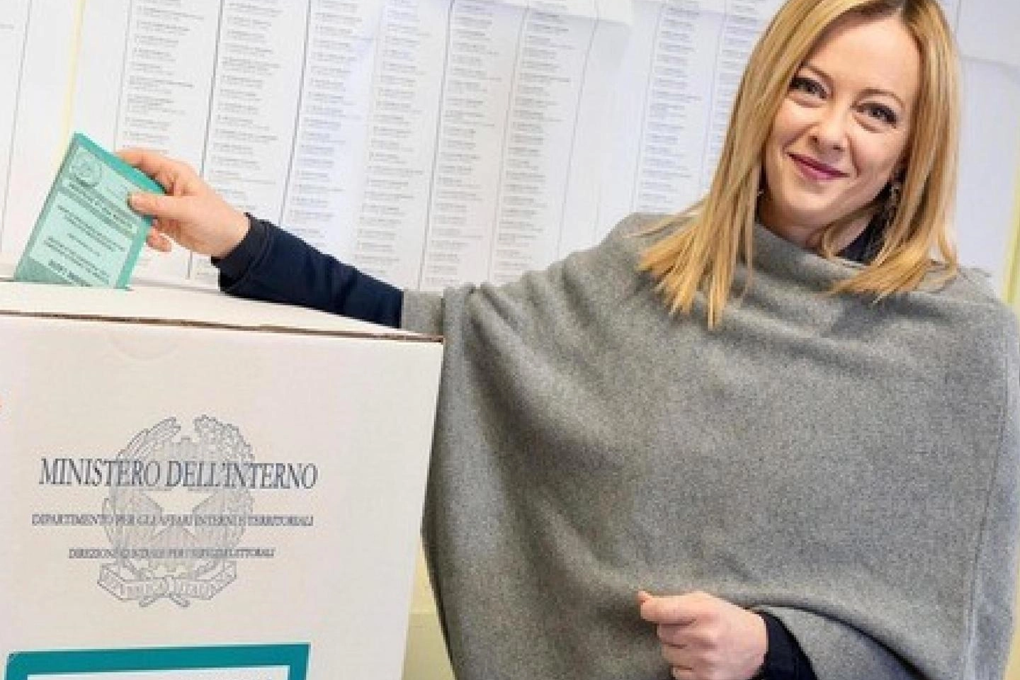 Giorgia Meloni, 46 anni, vota per le elezioni regionali in Lazio