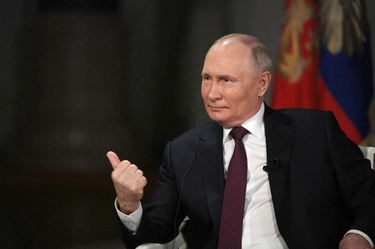 Cavi sottomarini, Putin e il rischio spionaggio. L’esperto: “Come difendere un mare di dati strategici”