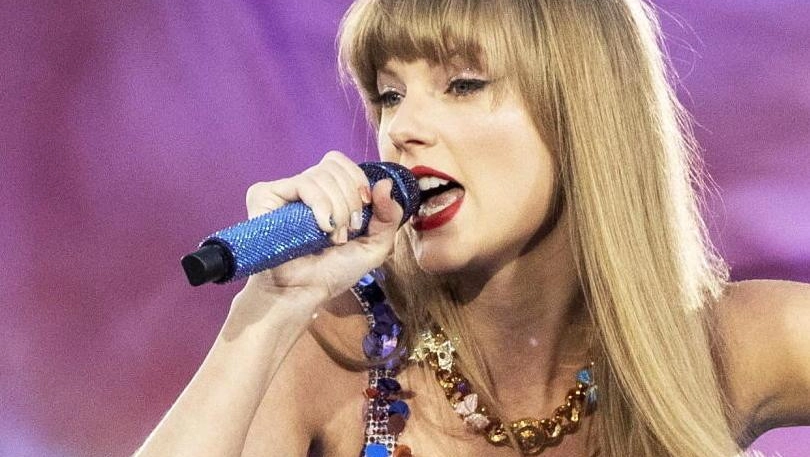 Taylor Swift come un terremoto  Un milione di ascolti al mese