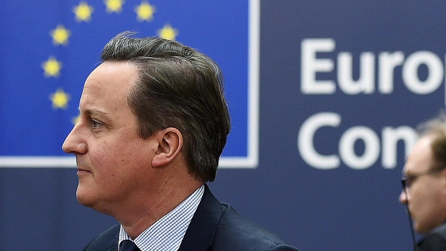 Cameron arriva al summit europeo sulla Brexit (Lapresse)