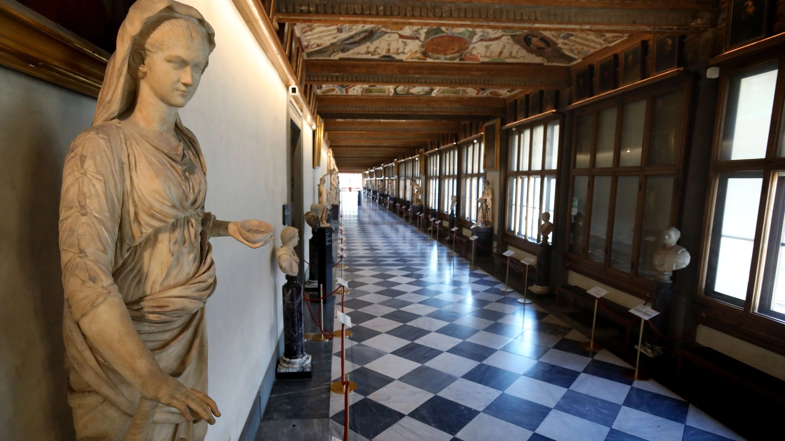 Galleria degli Uffizi chiusa: le sale deserte (Pressphoto)