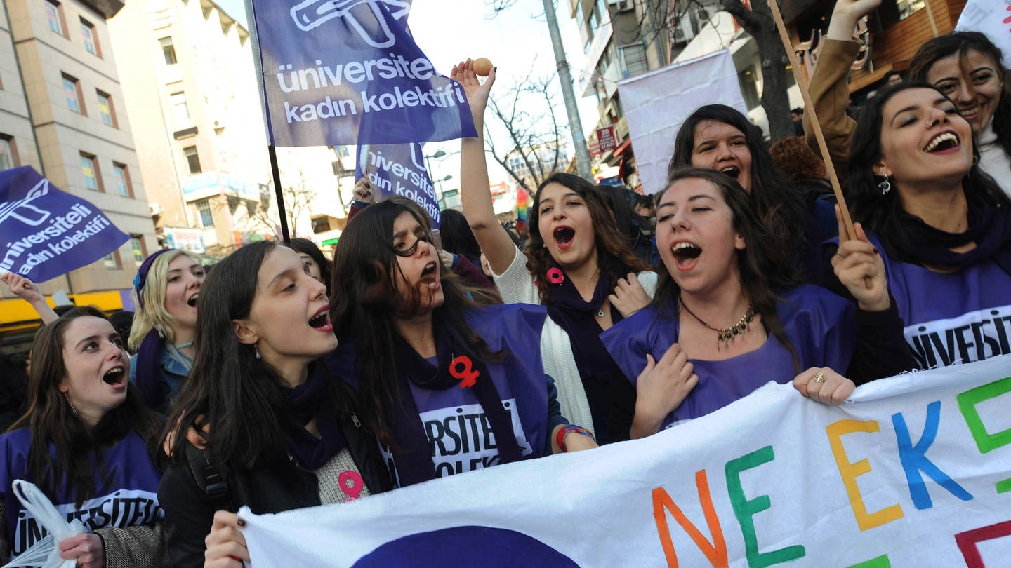 La Festa delle donne in Turchia (Olycom)