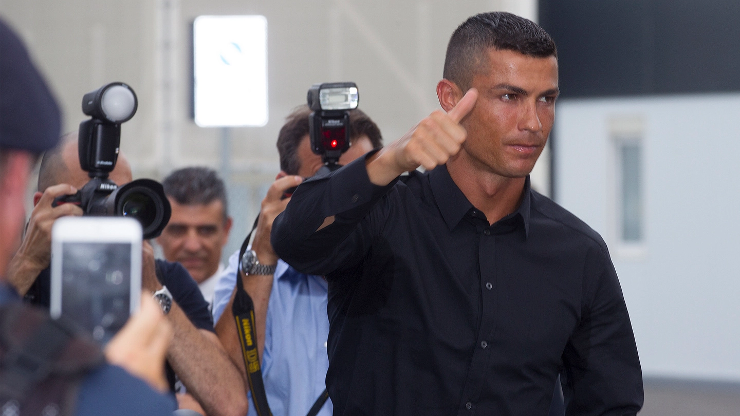 Cristiano Ronaldo al centro sportivo della Juve (Lapresse)