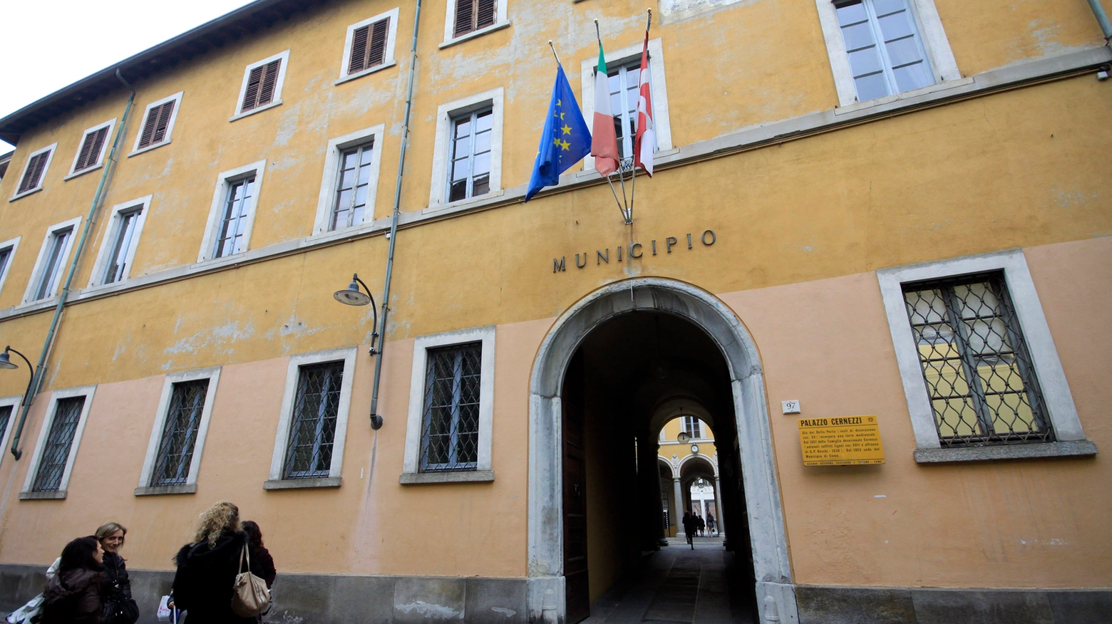 Palazzo Cernezzi, sede del Comune di Como (Cusa)