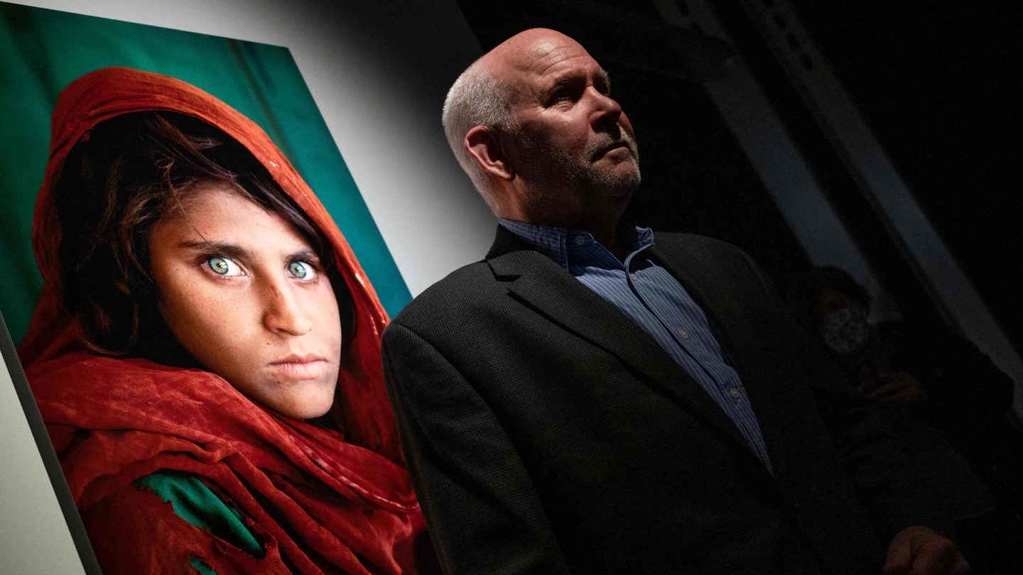 Steve McCurry e il ritratto di Sharbat Gula, la 'Monna Lisa afgana'