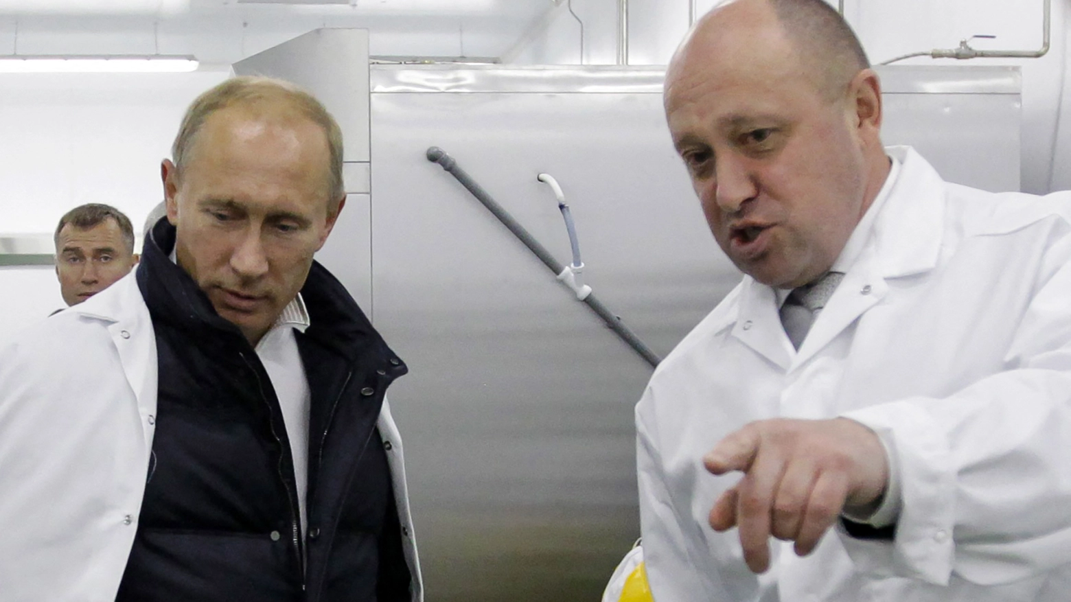 Putin con Prigozhin (Afp)