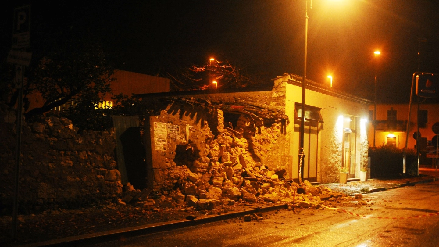Terremoto a Visso, in provincia di Macerata (Lapresse)
