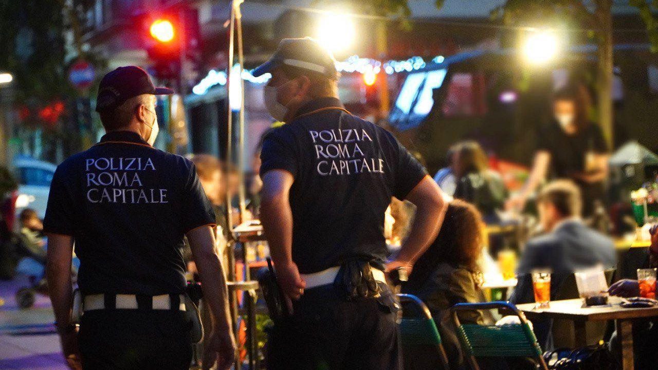 I controlli della polizia locale di Roma