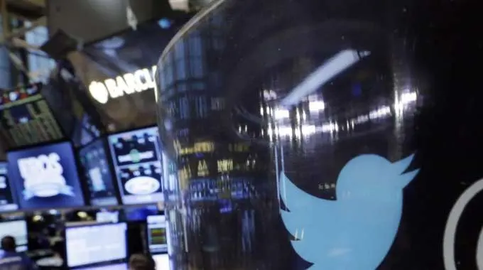 Banche: 8 su 10 presenti su social
