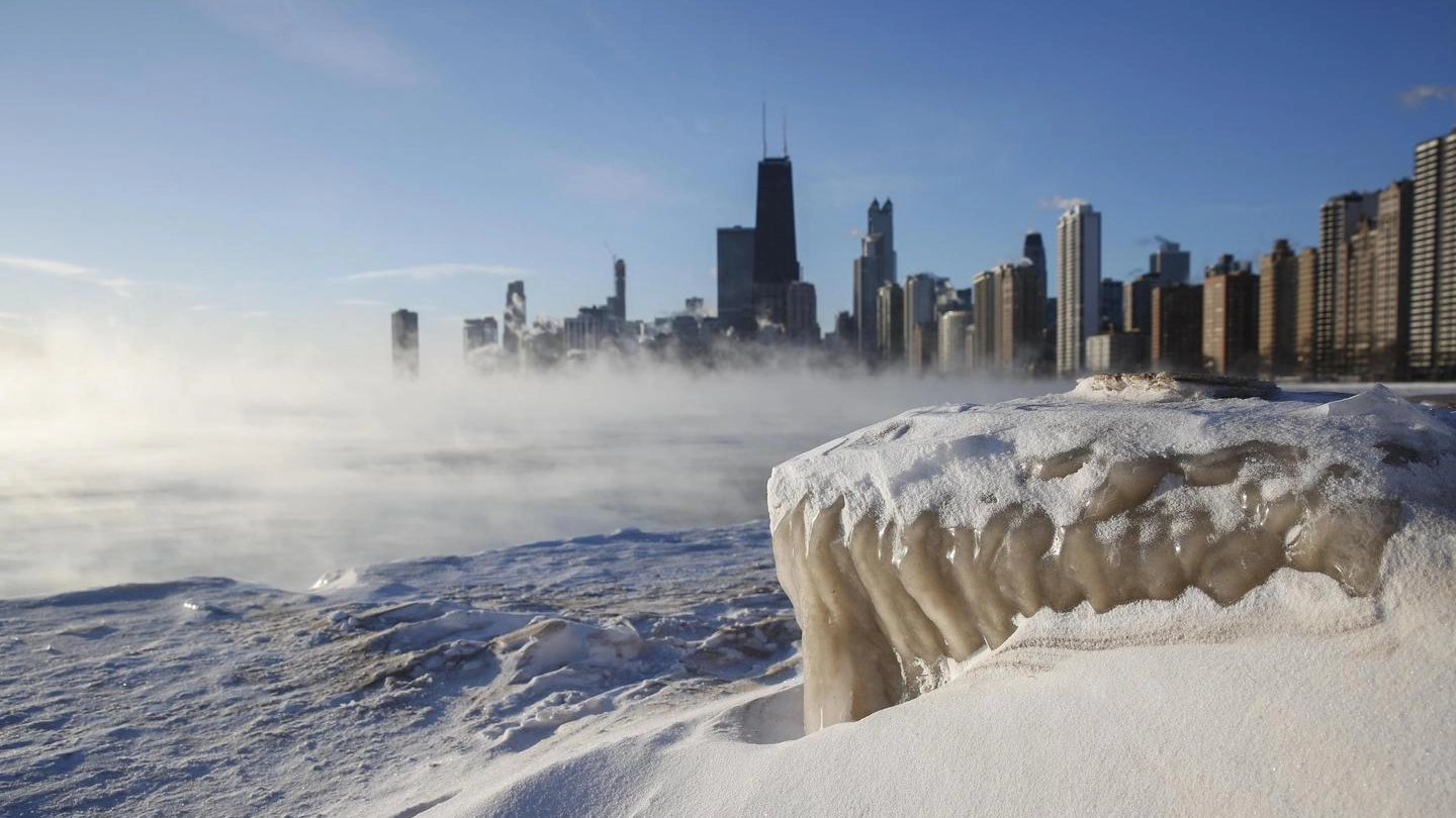 Freddo polare in Usa, Chicago al gelo (Ansa)