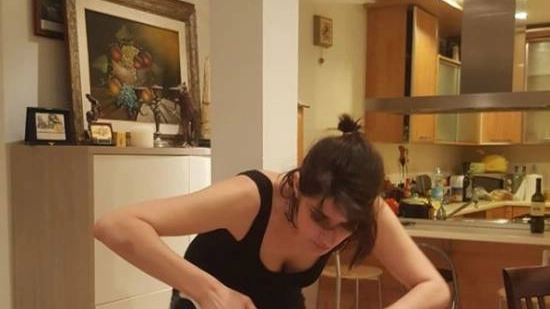 Elisa Isoardi versione casalinga su Instagram
