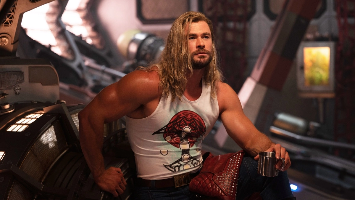 Chris Hemsworth sul set di Thor: Love and Thunder