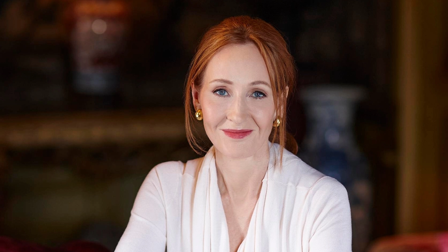 J. K. Rowling, la creatrice della saga di Harry Potter, è di nuovo sotto attacco, questa volta della stampa laburista