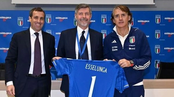 Mancini con la maglia Esselunga