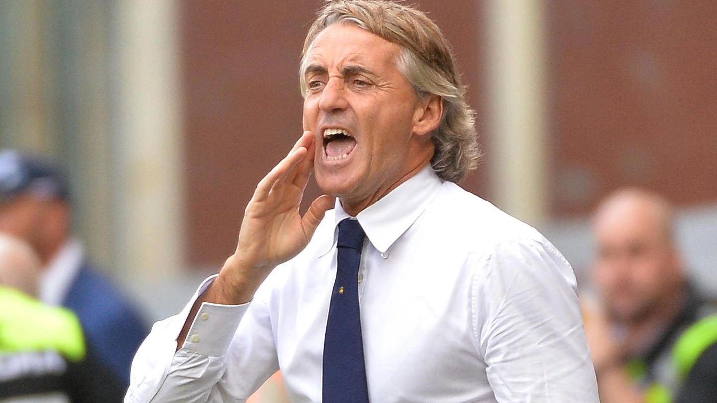 Roberto Mancini, tecnico dell'Inter (Ansa)