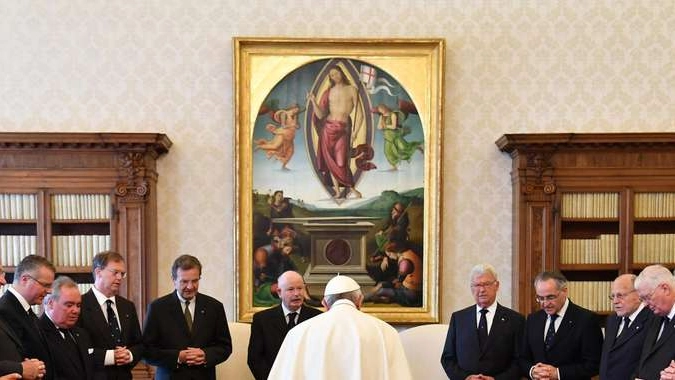 Papa a Ordine Malta, andate avanti così