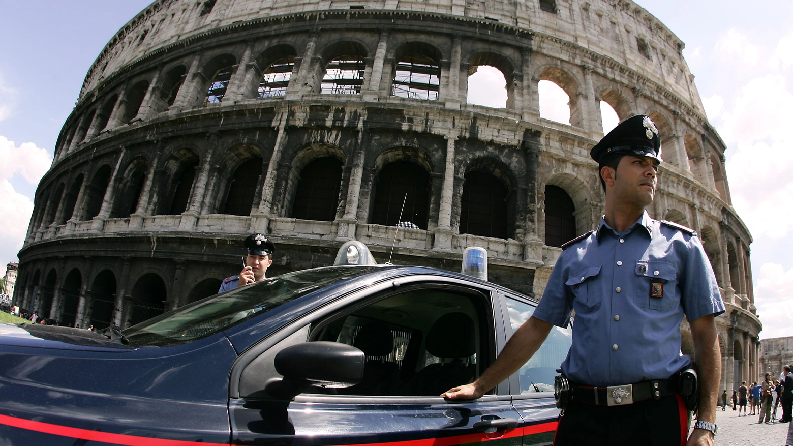 Carabinieri in servizio al Colosseo