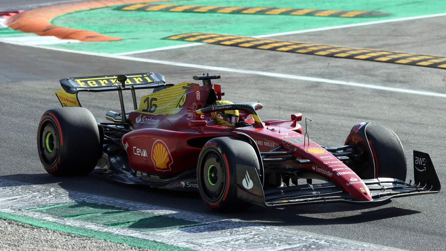Charles Leclerc con la Ferrari (Ansa)