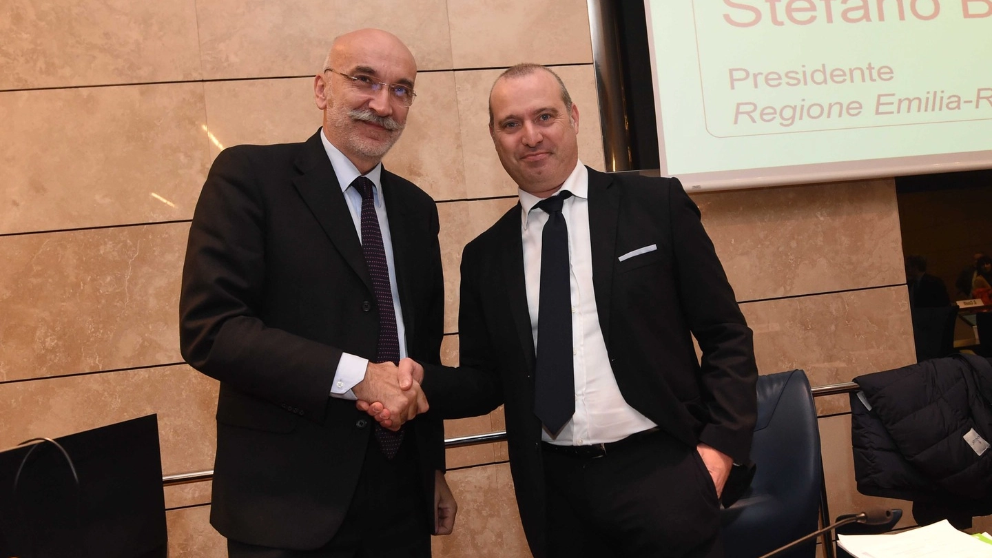 Maurizio Torreggiani, presidente Unioncamere, con Stefano Bonaccini (Schicchi)