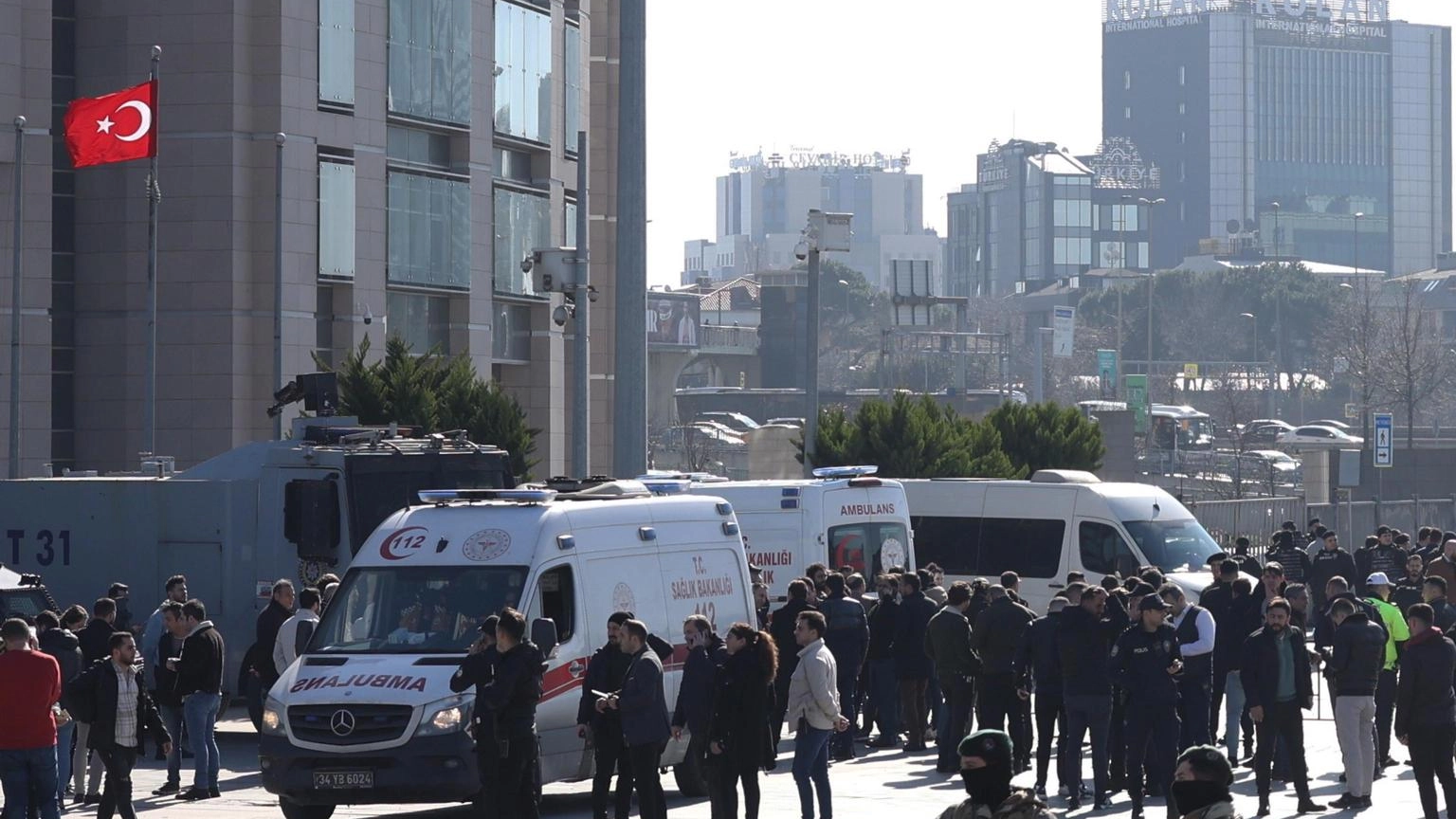 Morto uno dei feriti durante l'attacco a Istanbul