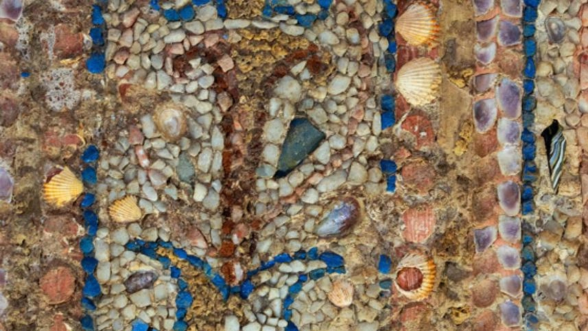 Il mosaico della “nuova“ Domus