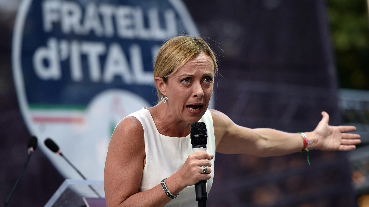 Giorgia Meloni a Roma, durante la manifestazione organizzata da Fratelli d'Italia (Ansa)