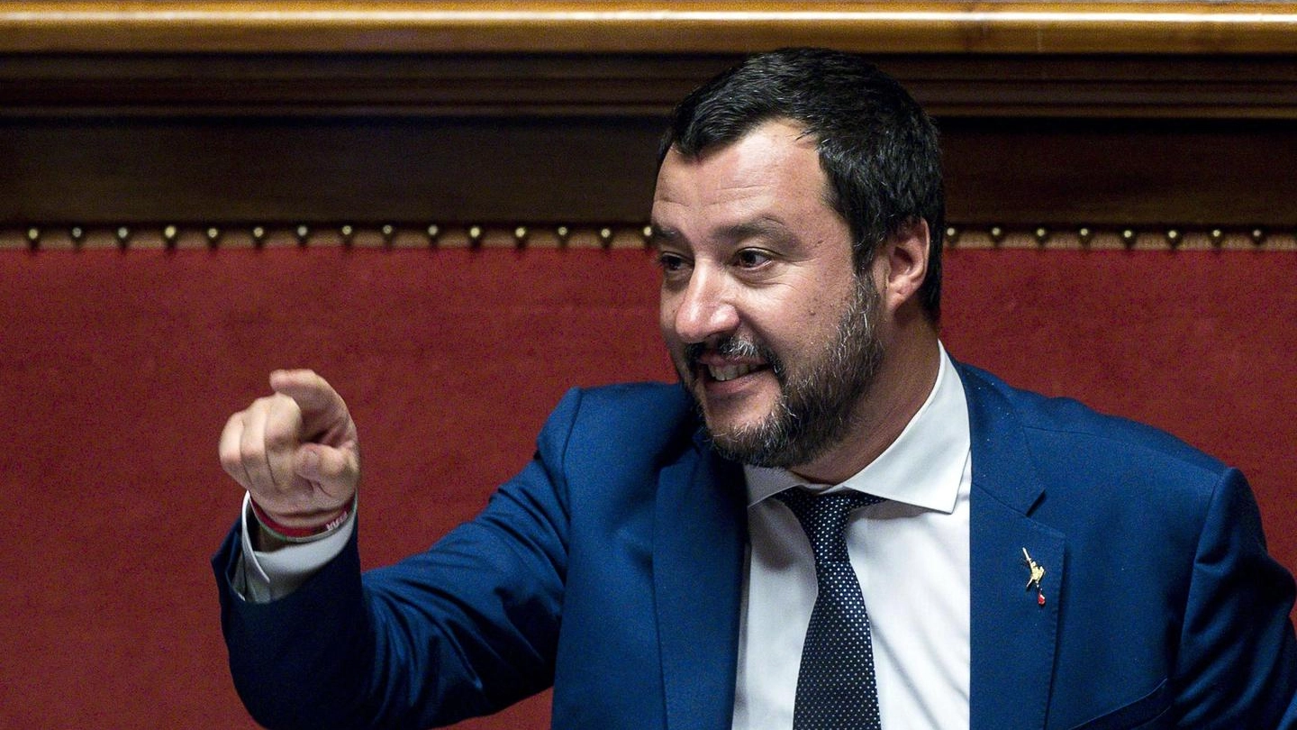 Il ministro dell'Interno e vicepremier Matteo Salvini (Ansa)
