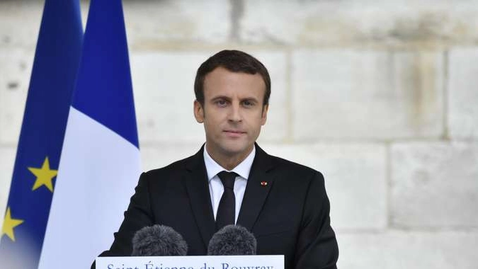 Macron, Francia creerà hotspot in Libia