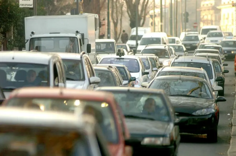 Allarme smog, blocco del traffico diesel Euro 4. Ecco gli stop nelle città