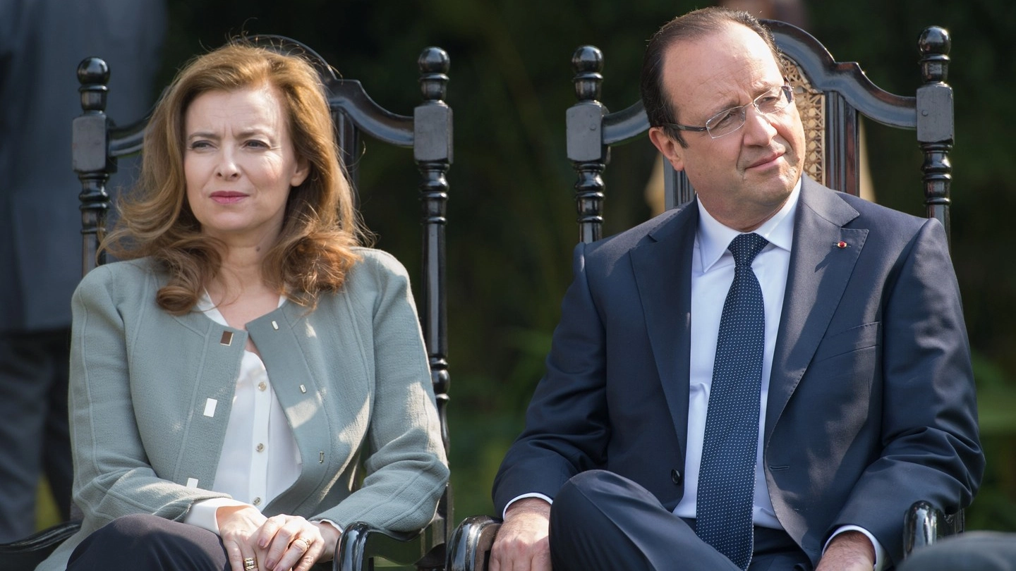 Valerie Trierweiler e Francois Hollande (Afp)