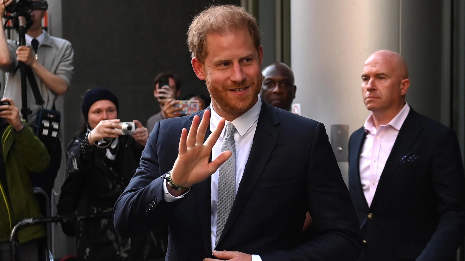 Il principe Harry, duca di Sussex, lascia l'Alta Corte di Londra