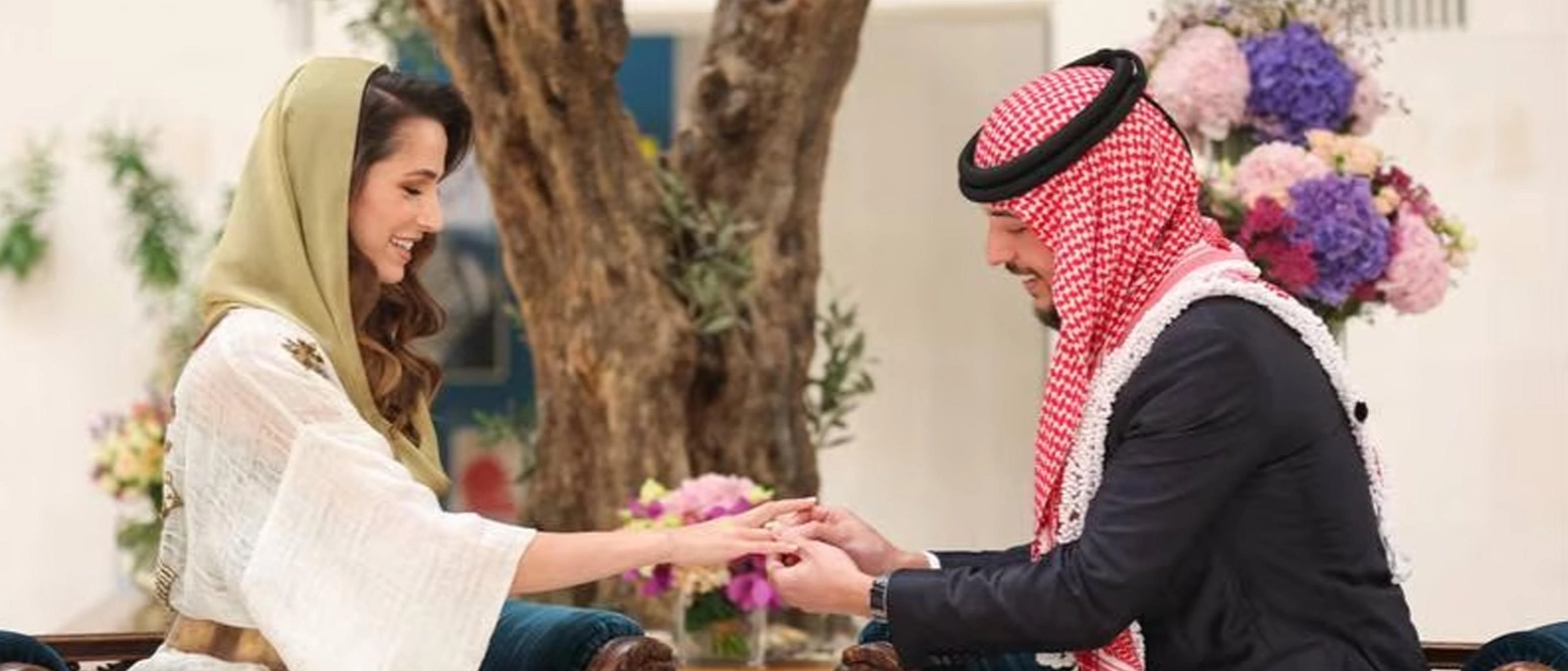 Giordania, chi è Rajwa al Saif: 3 cose da sapere sulla futura regina. L’affetto di Rania e l’importanza dell’origine saudita