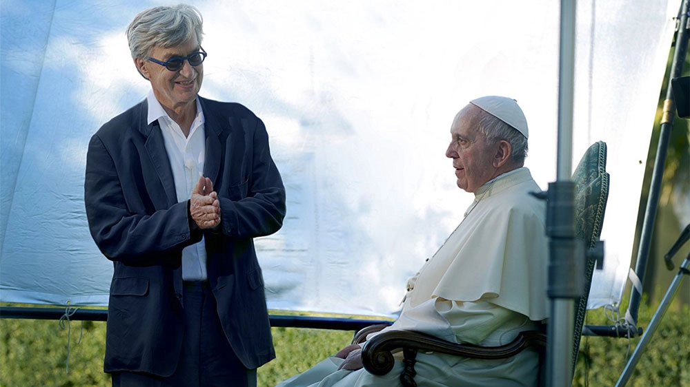 Wim Wenders e Papa Francesco sul set del documentario – Foto: Arturo Delle Donne