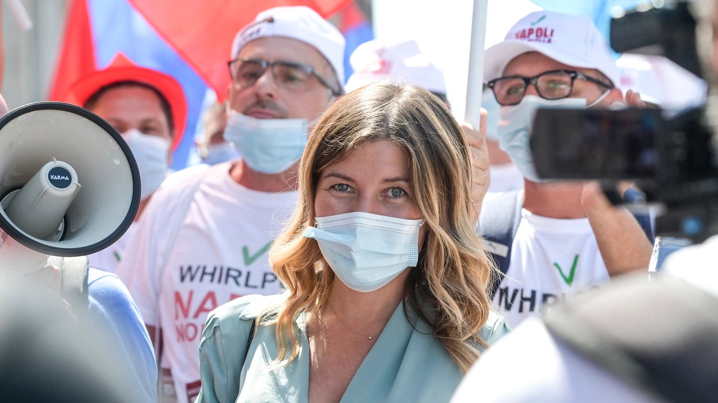 Nella foto l'ex assessora Alessandra Clemente, candidata sindaca di Napoli
