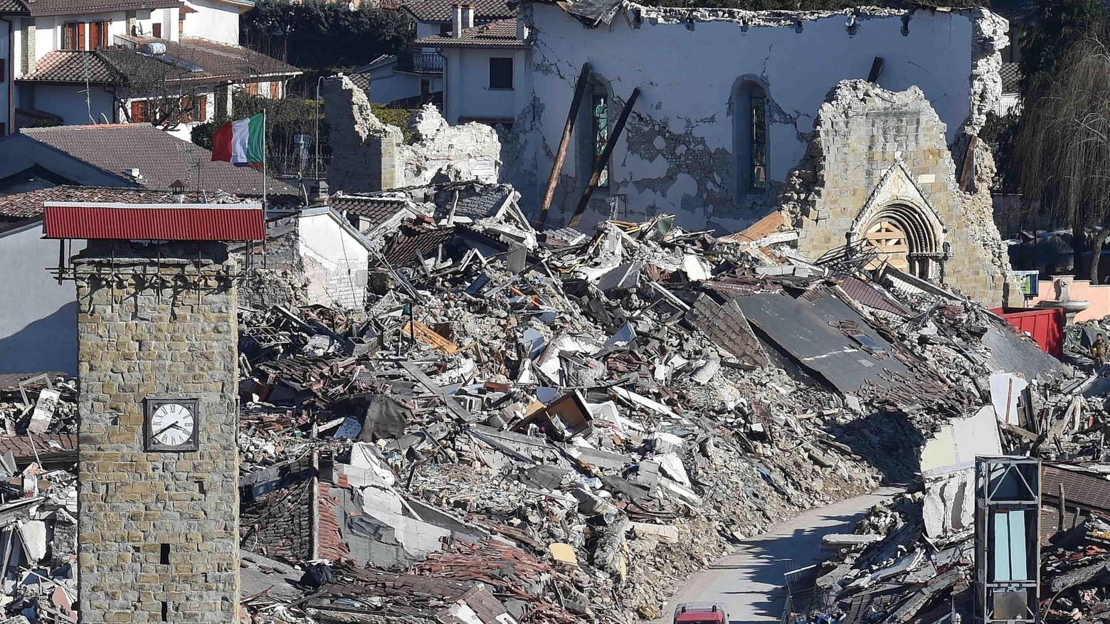 Amatrice dopo il terremoto che ha colpito il centro Italia (Ansa)