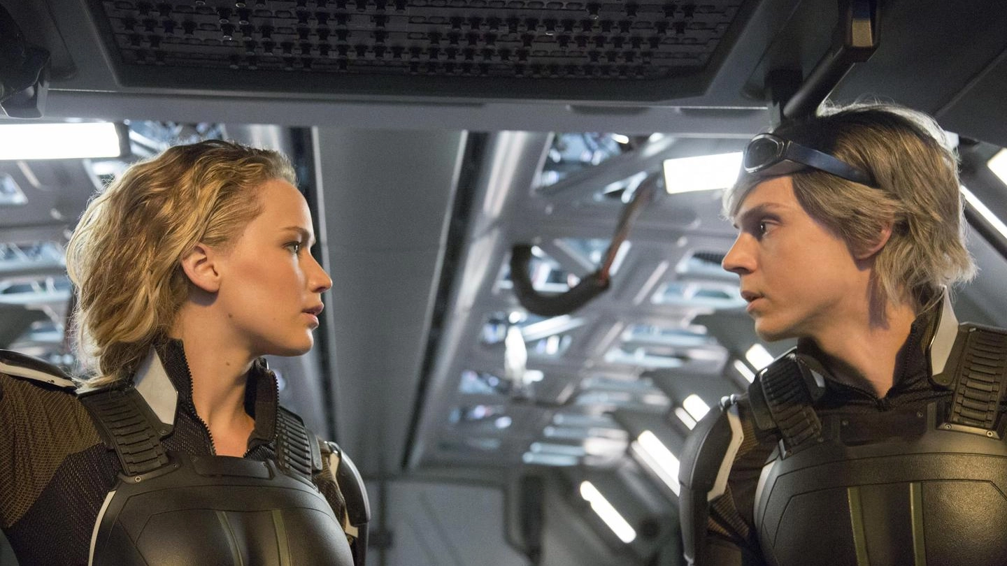 Cinema, Jennifer Lawrence e Evan Peters in 'X-Men: Apocalypse' (Ansa)