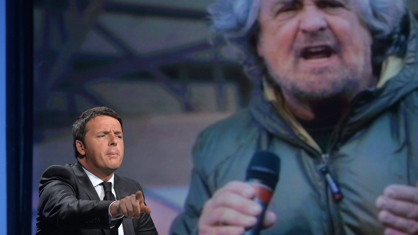 Matteo Renzi 'sovrastato' dall'immagine di Grillo in tv (Imagoeconomica)