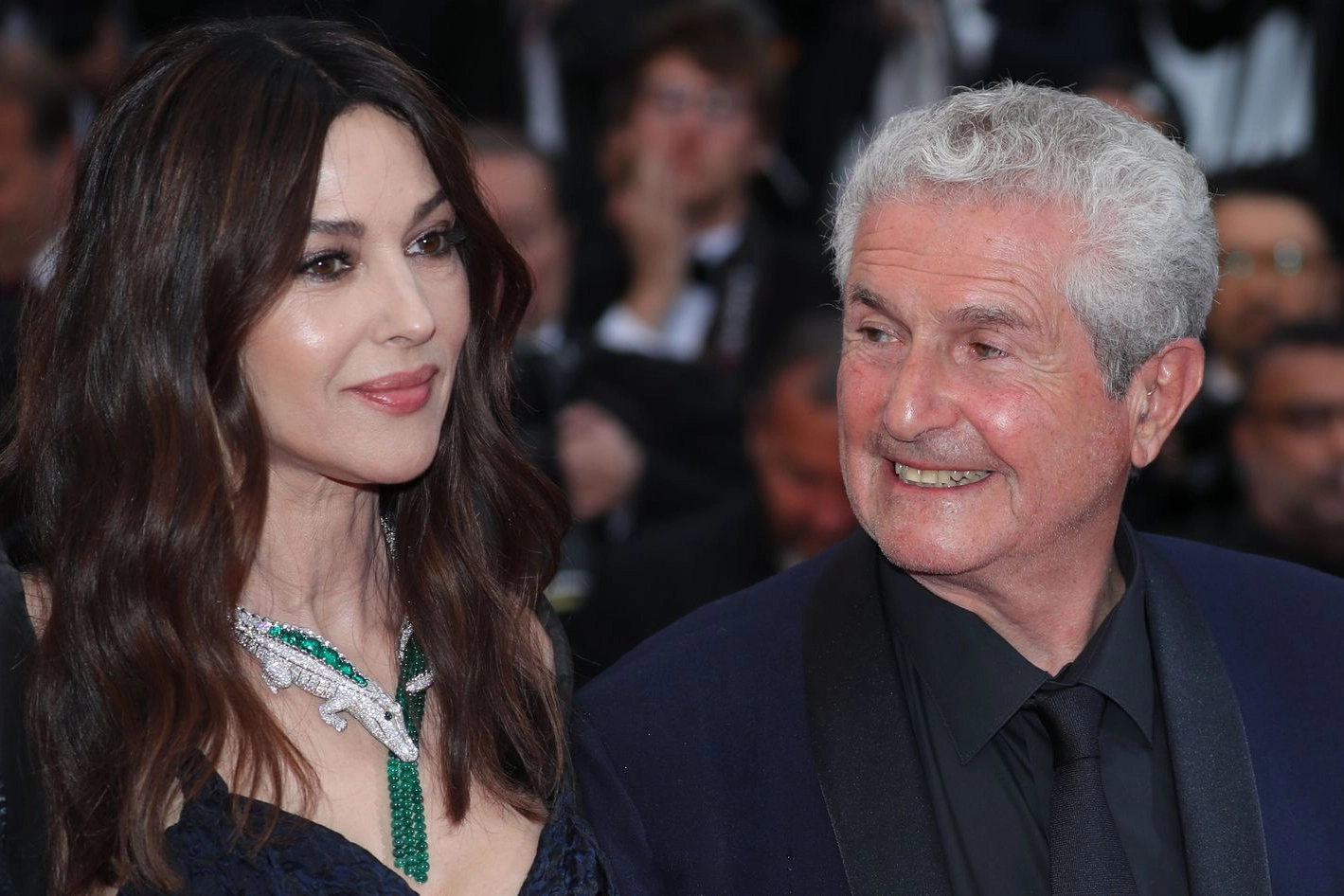 Monica Bellucci con Claude Lelouch a Cannes (Lapresse)