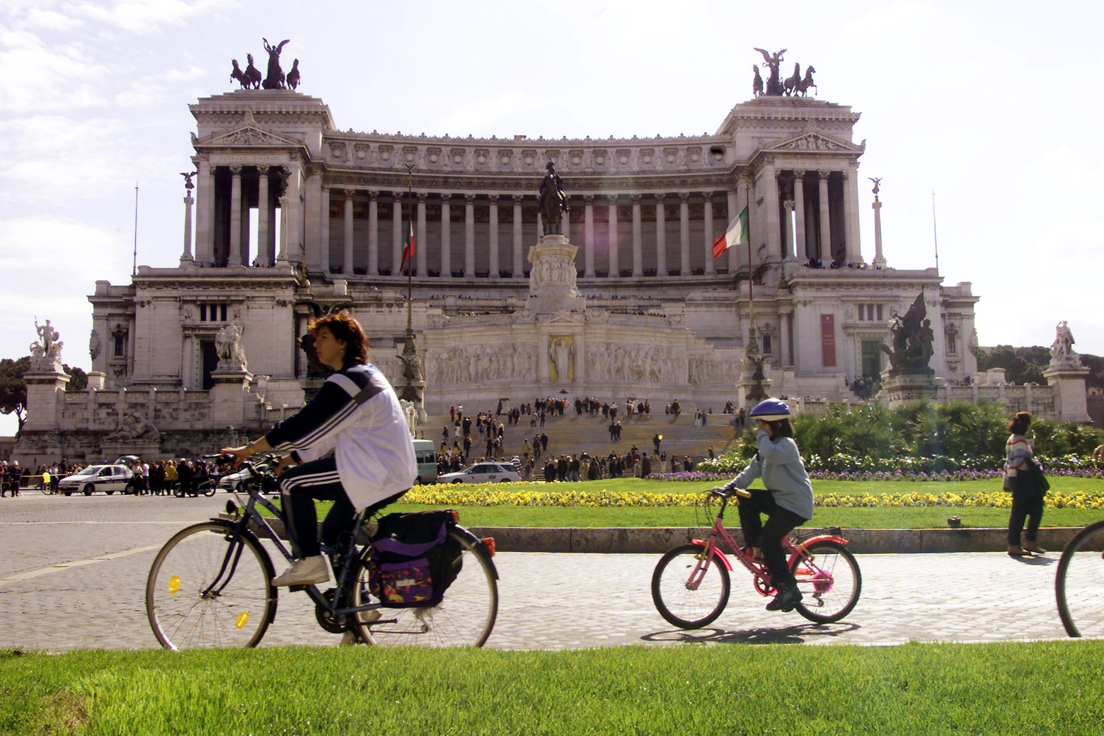 Cinque domeniche ecologiche approvate a Roma